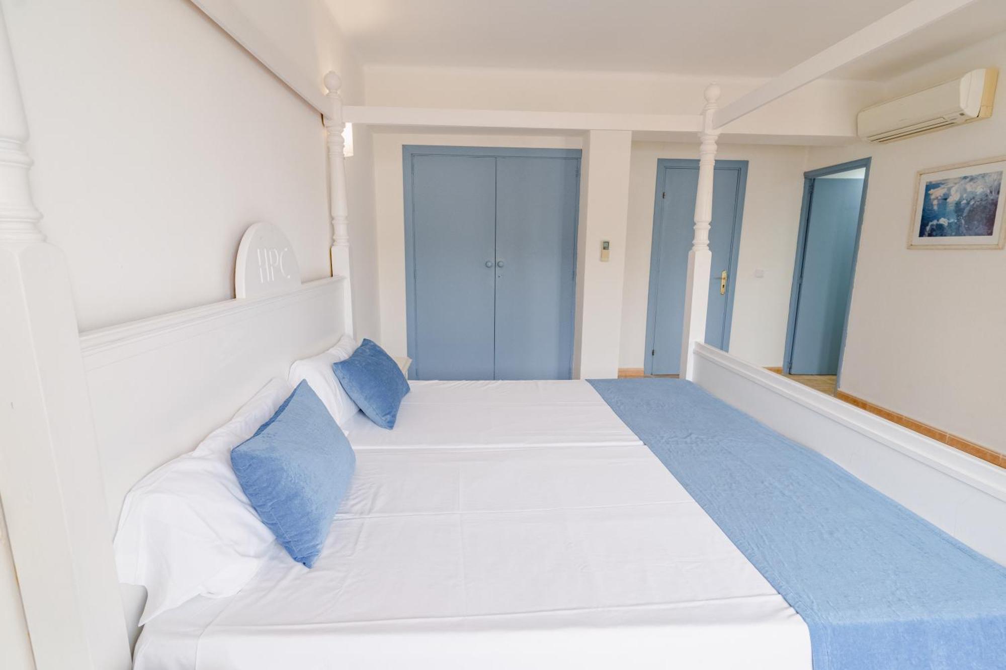 Hostal Hpc Porto Colom Zewnętrze zdjęcie